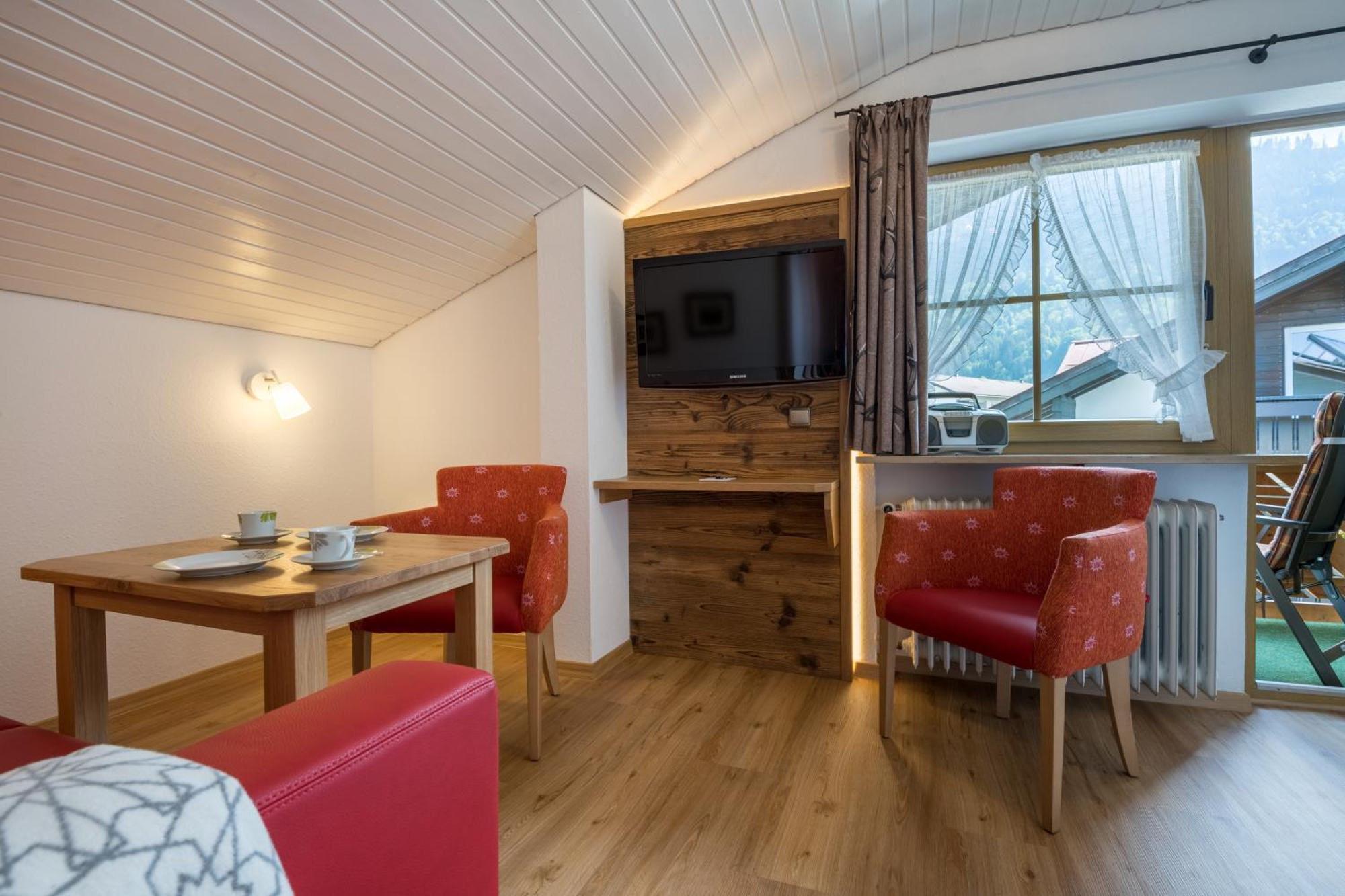Ferienhotel Sonnenheim Оберстдорф Екстер'єр фото